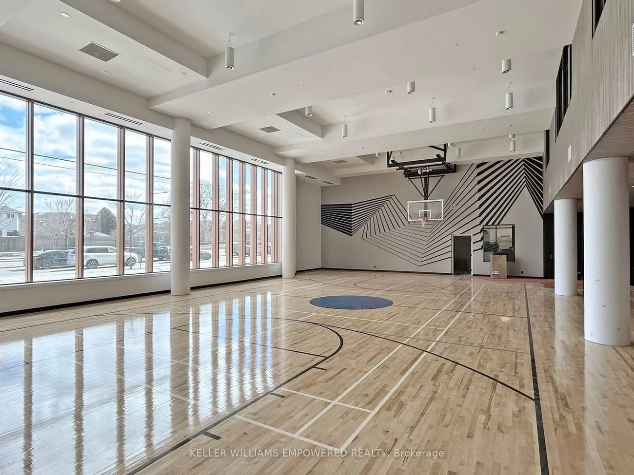 7950, Bathurst, Beverley Glen, Vaughan