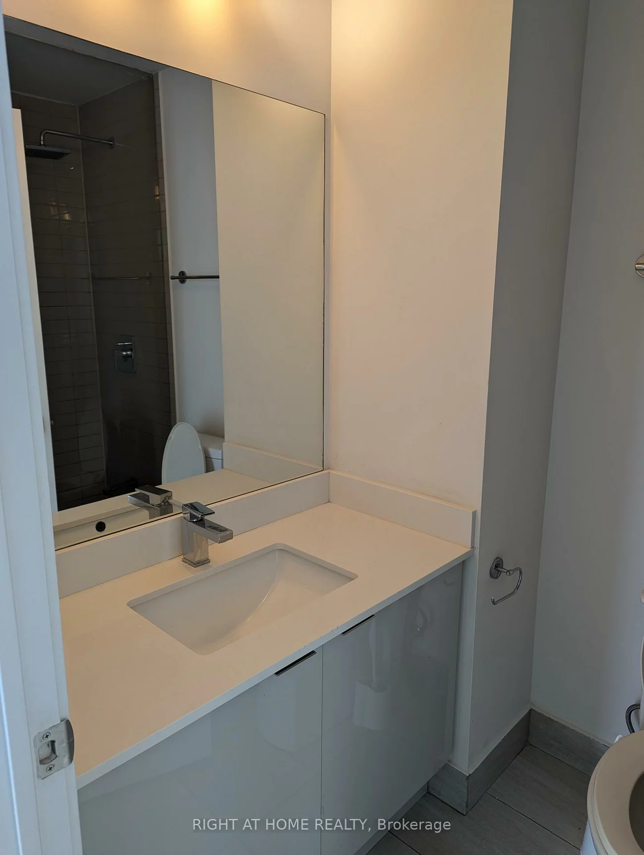 2908, Highway 7, Concord, Vaughan