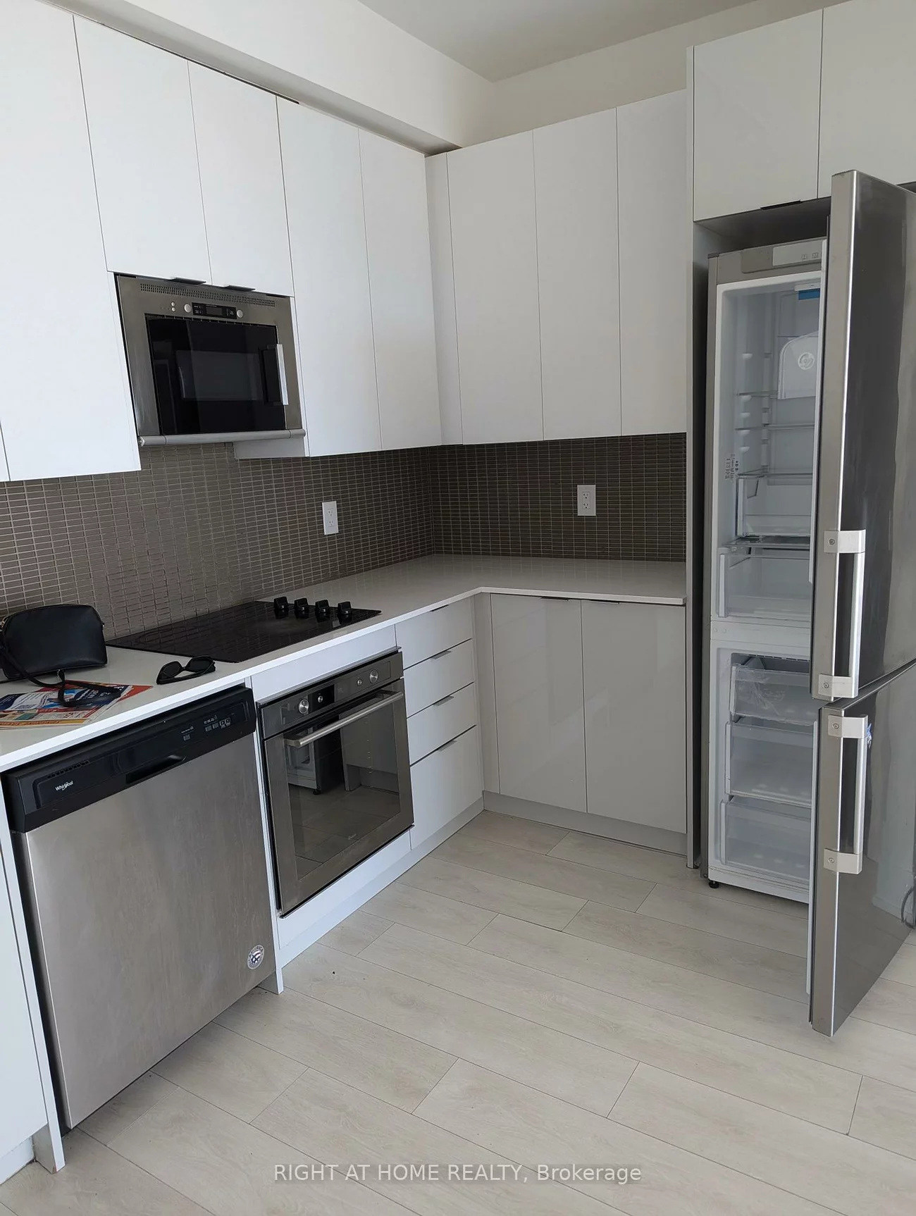 2908, Highway 7, Concord, Vaughan