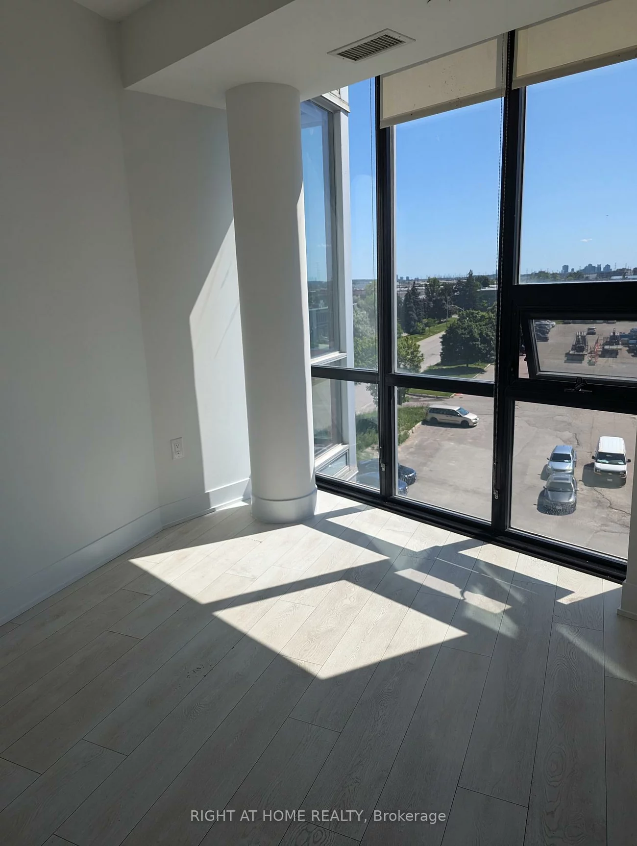 2908, Highway 7, Concord, Vaughan