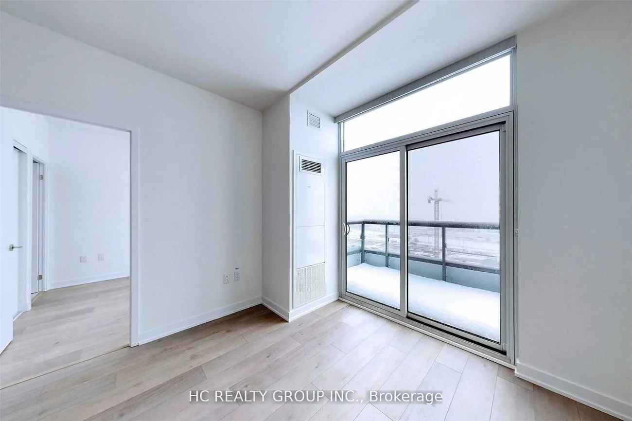 10, Honeycrisp, Vaughan Corporate Centre, Vaughan