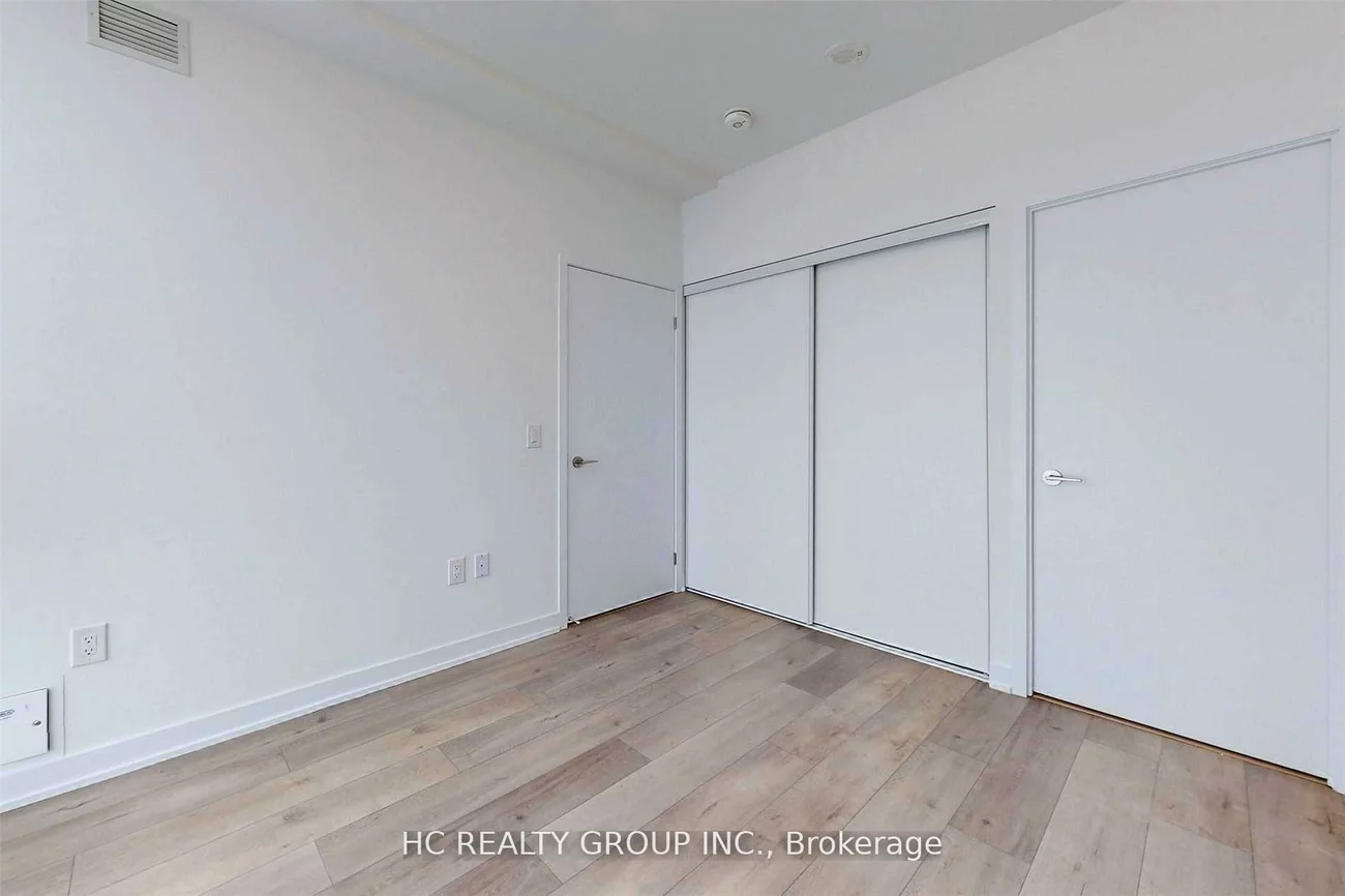 10, Honeycrisp, Vaughan Corporate Centre, Vaughan