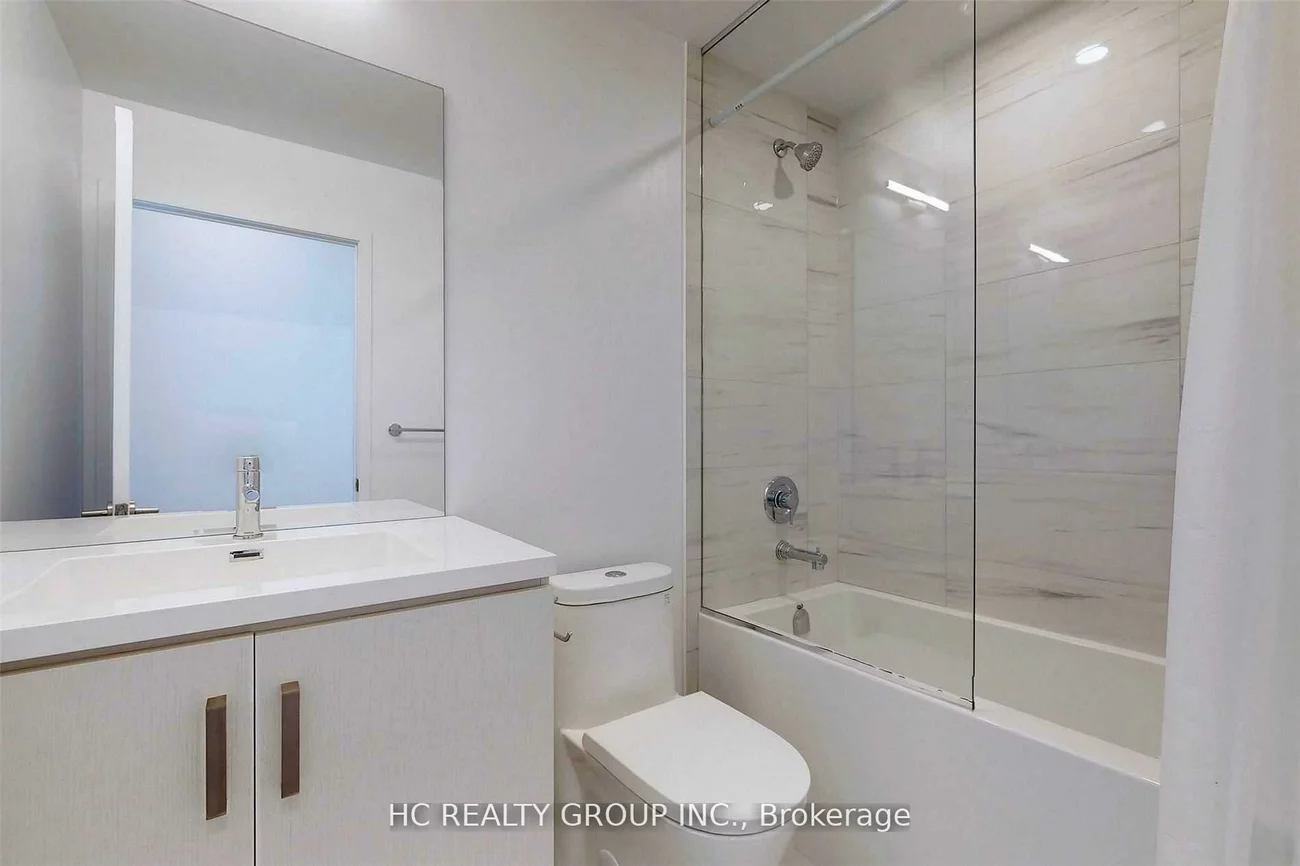 10, Honeycrisp, Vaughan Corporate Centre, Vaughan