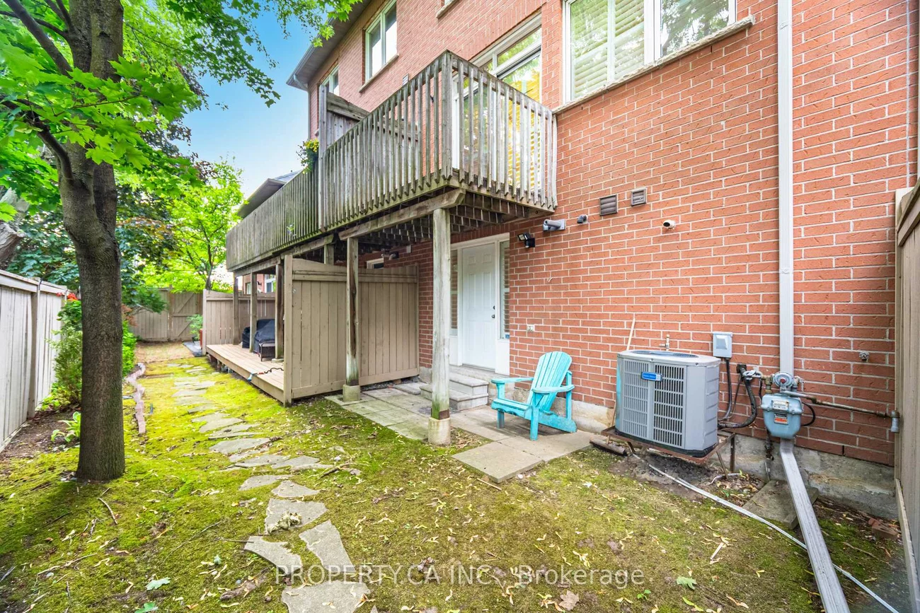 8038, Yonge, Uplands, Vaughan