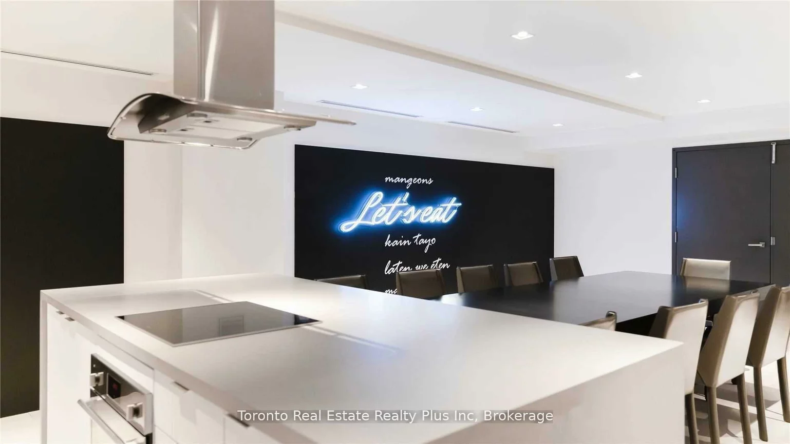 2908, Highway 7, Concord, Vaughan