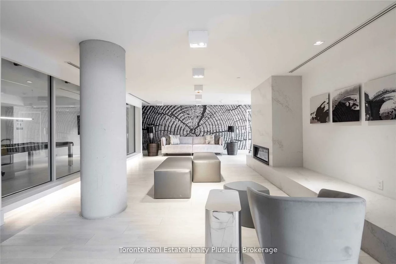 2908, Highway 7, Concord, Vaughan