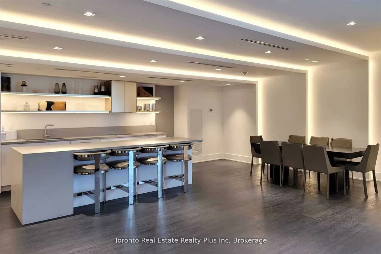 2908, Highway 7, Concord, Vaughan