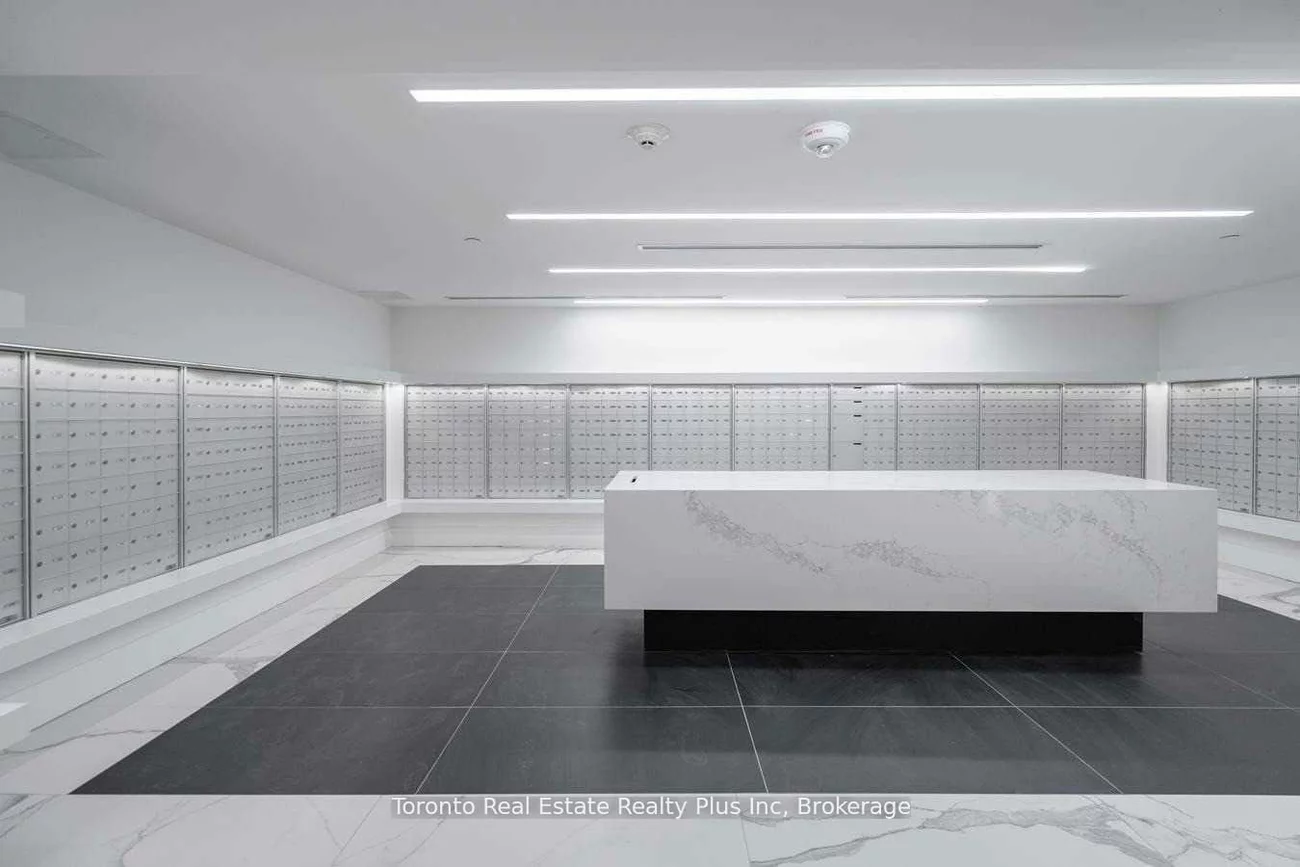 2908, Highway 7, Concord, Vaughan