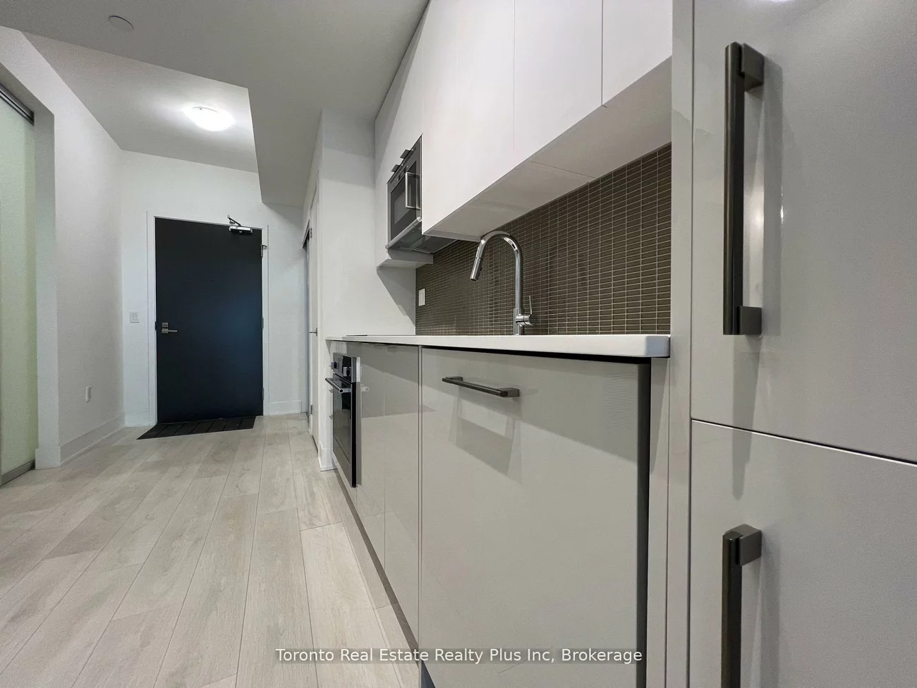 2908, Highway 7, Concord, Vaughan