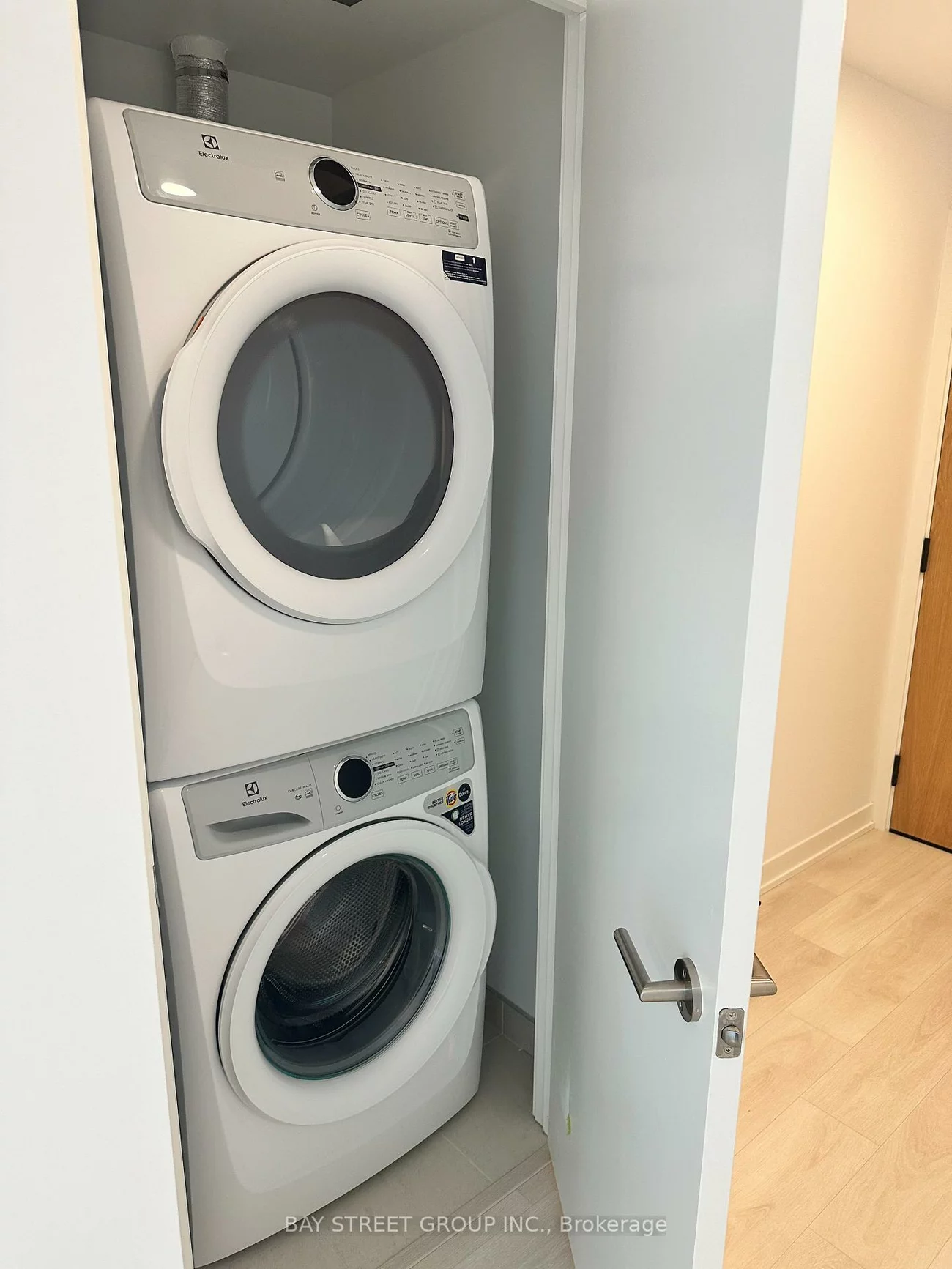 7950, Bathurst, Beverley Glen, Vaughan