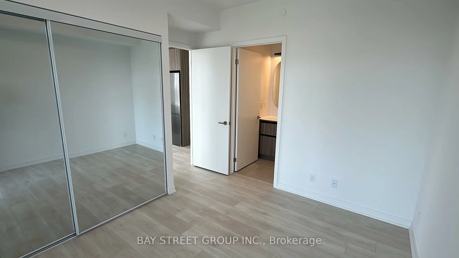 7950, Bathurst, Beverley Glen, Vaughan