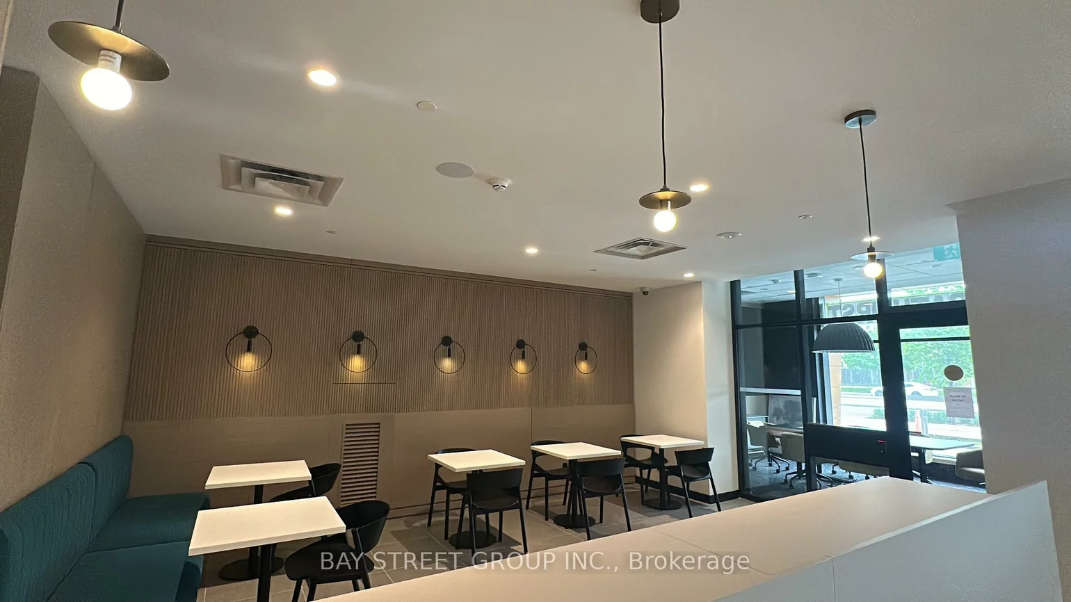 7950, Bathurst, Beverley Glen, Vaughan