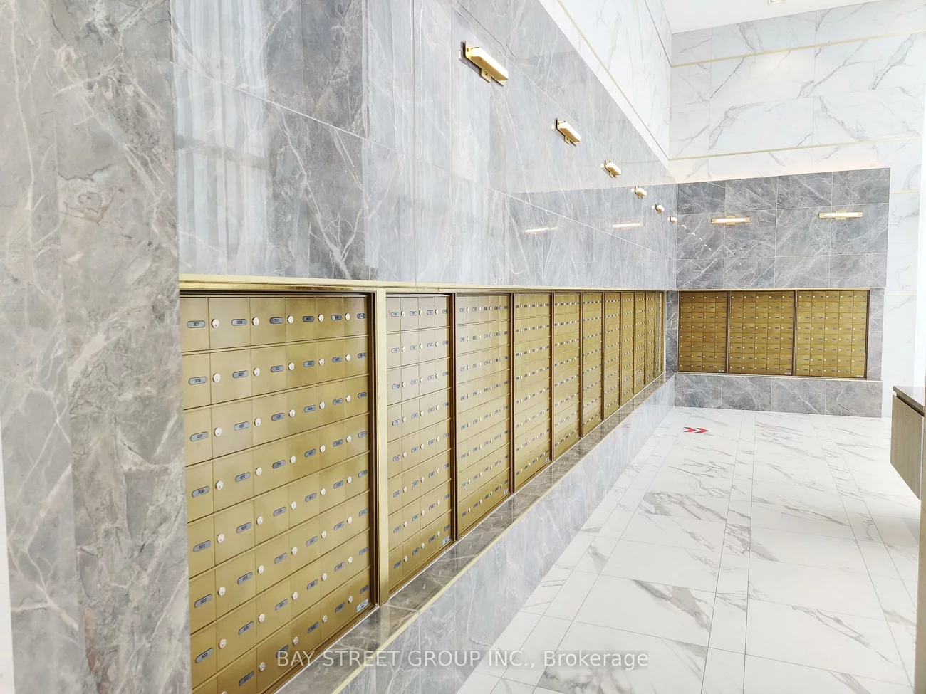 898, Portage, Vaughan Corporate Centre, Vaughan