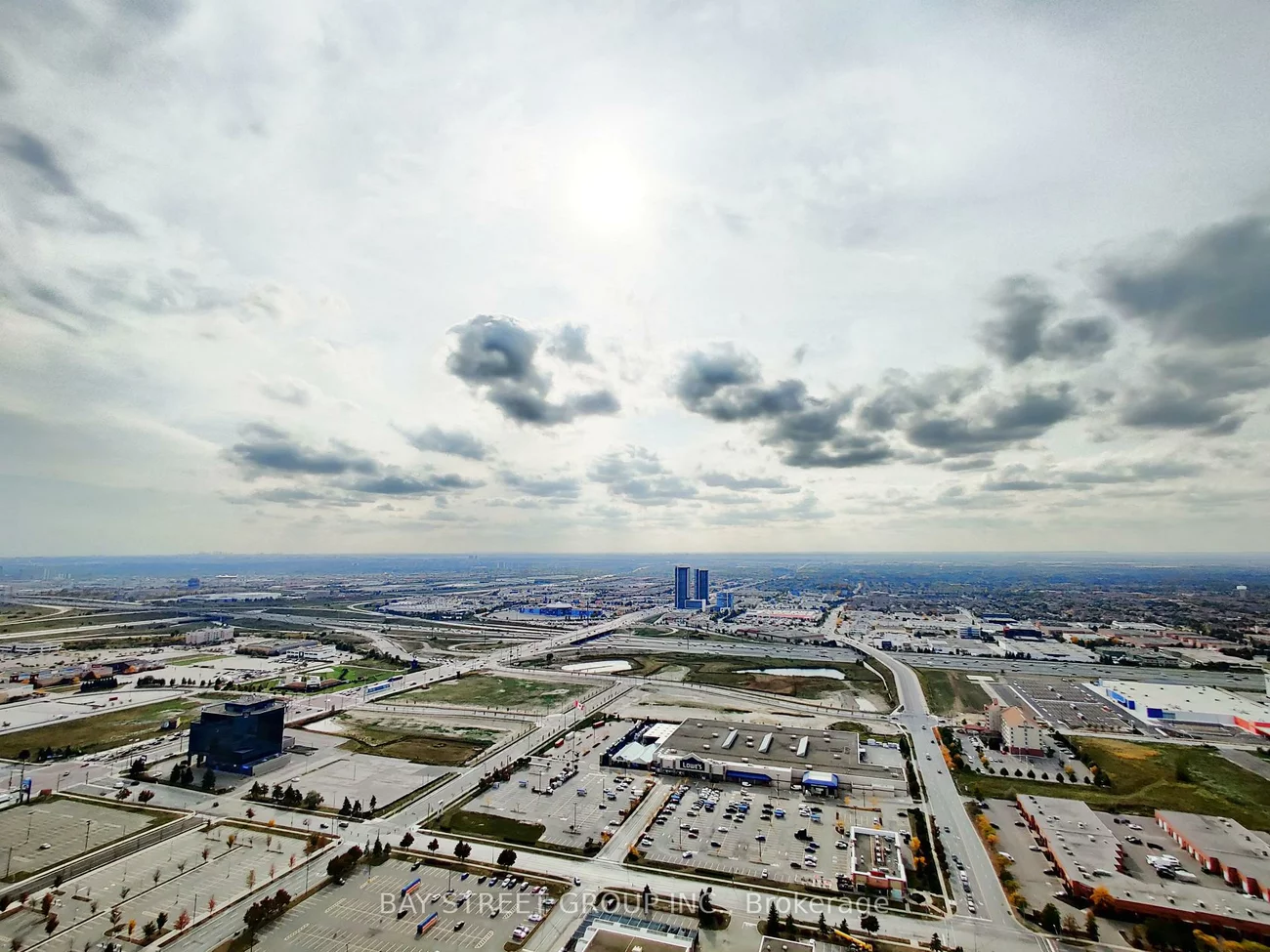 898, Portage, Vaughan Corporate Centre, Vaughan