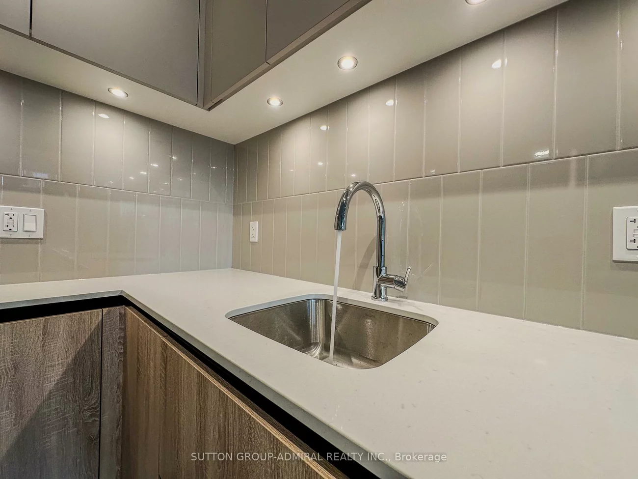 8, Beverley Glen, Beverley Glen, Vaughan