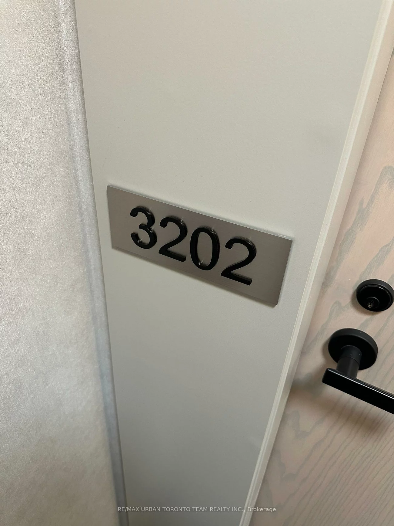 8, Interchange, Vaughan Corporate Centre, Vaughan