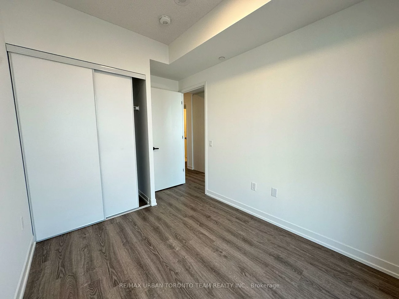 8, Interchange, Vaughan Corporate Centre, Vaughan