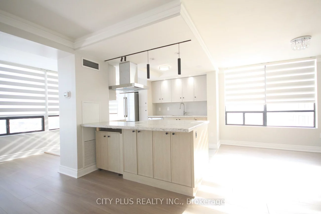 7460, Bathurst, Brownridge, Vaughan