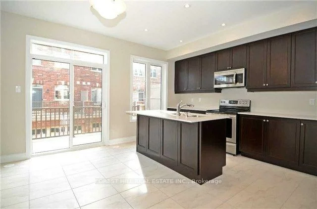 1331, MAJOR MACKENZIE, Patterson, Vaughan