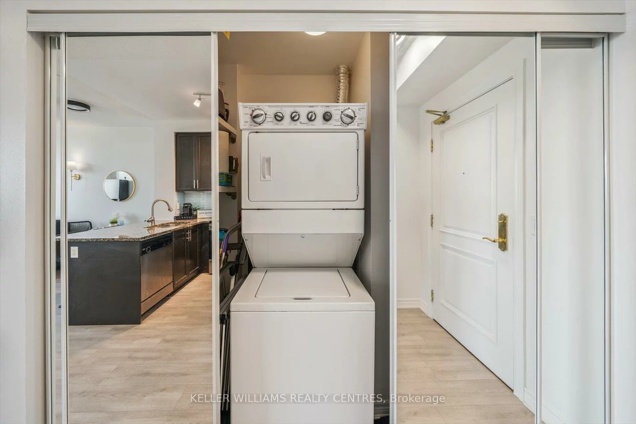 9245, Jane, Maple, Vaughan