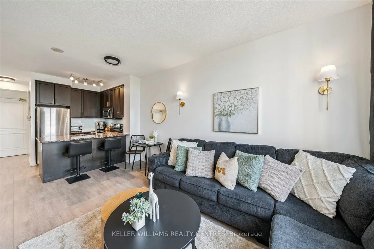 9245, Jane, Maple, Vaughan