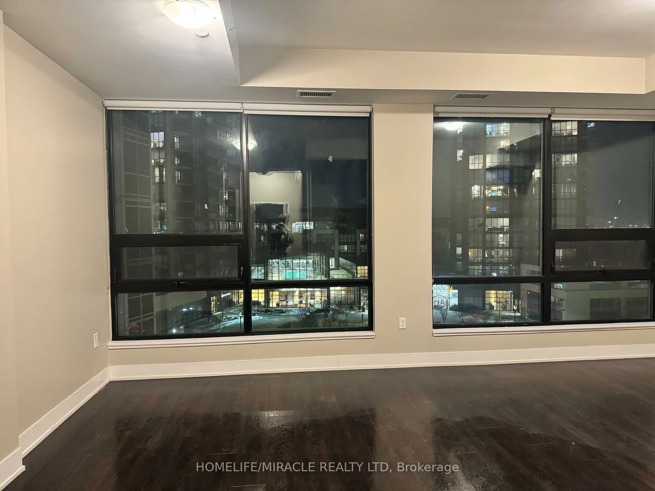 2908, Highway 7, Concord, Vaughan