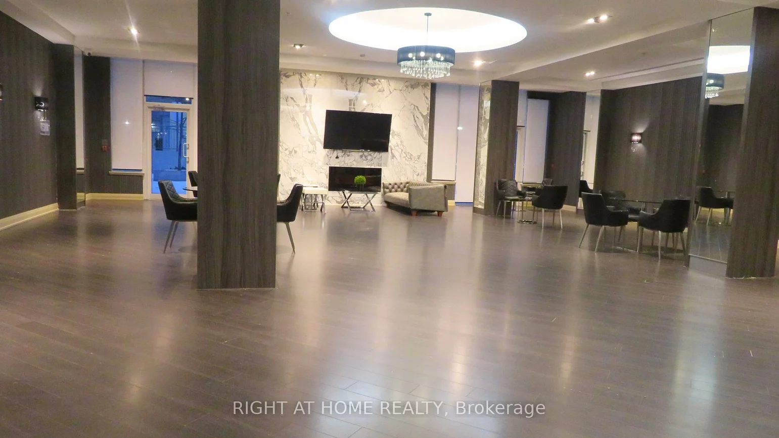 85, North Park, Beverley Glen, Vaughan