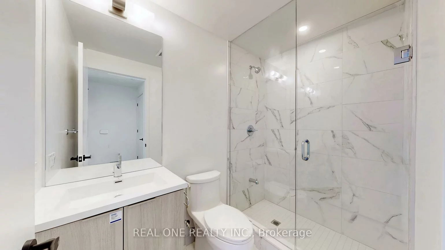 8, Interchange, Vaughan Corporate Centre, Vaughan