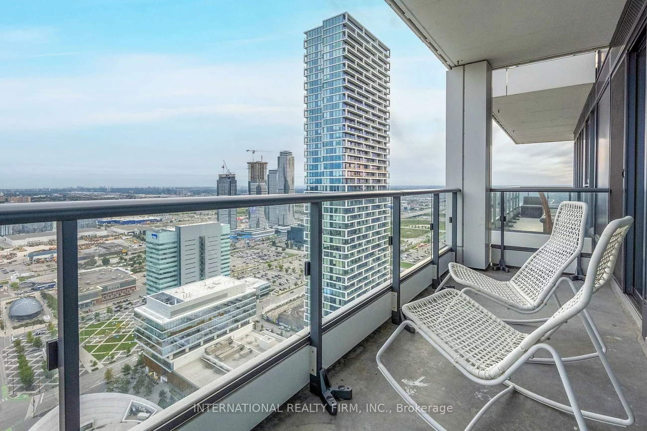 950, Portage, Vaughan Corporate Centre, Vaughan