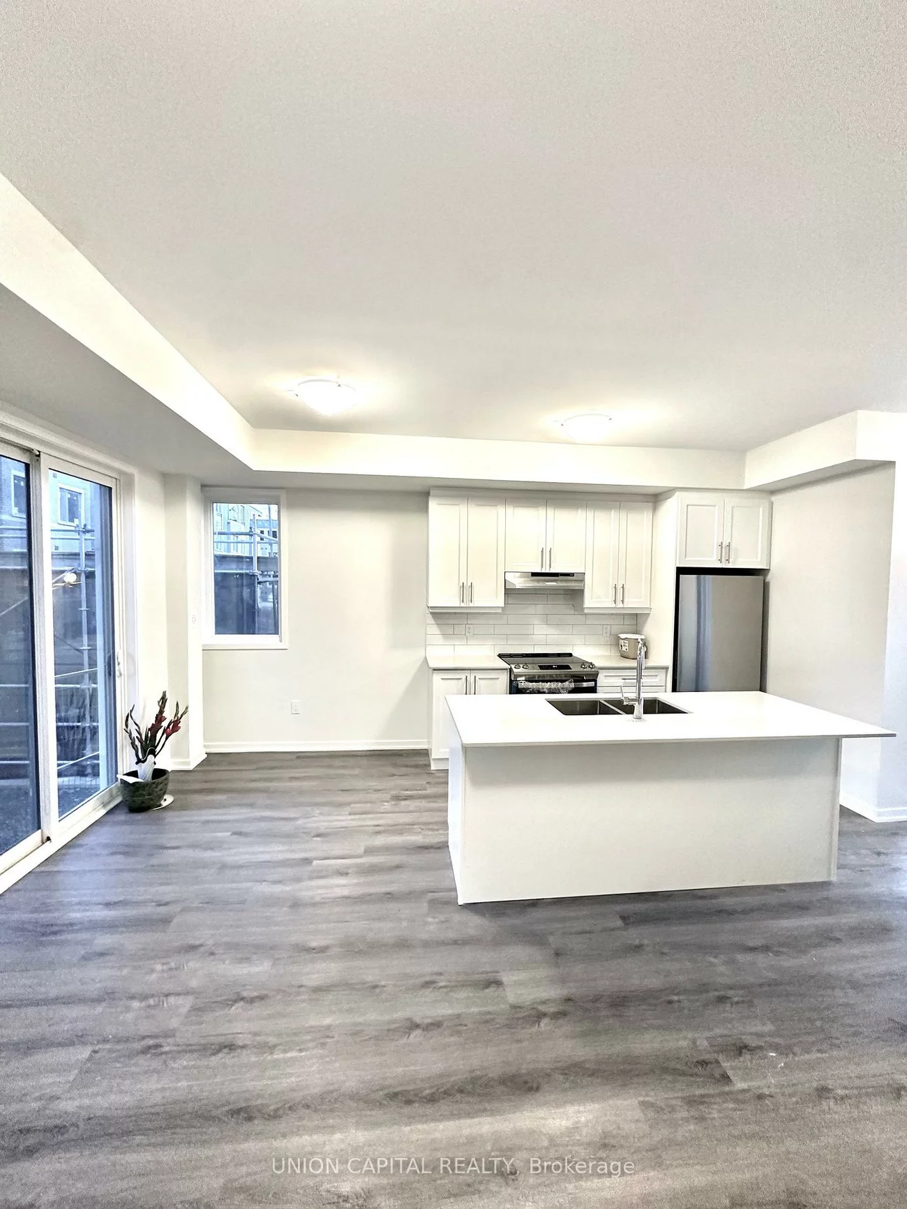 31, Mable Smith, Vaughan Corporate Centre, Vaughan