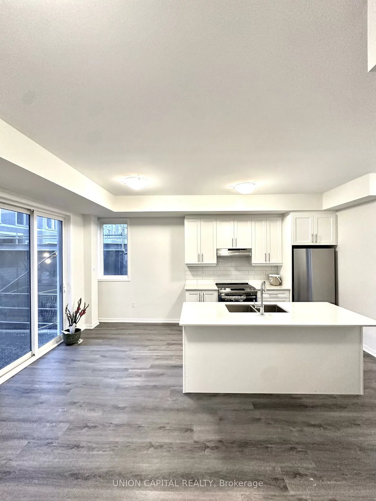 31, Mable Smith, Vaughan Corporate Centre, Vaughan