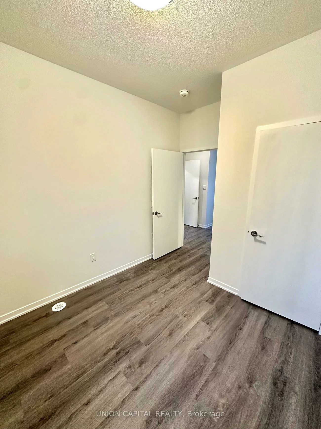 31, Mable Smith, Vaughan Corporate Centre, Vaughan