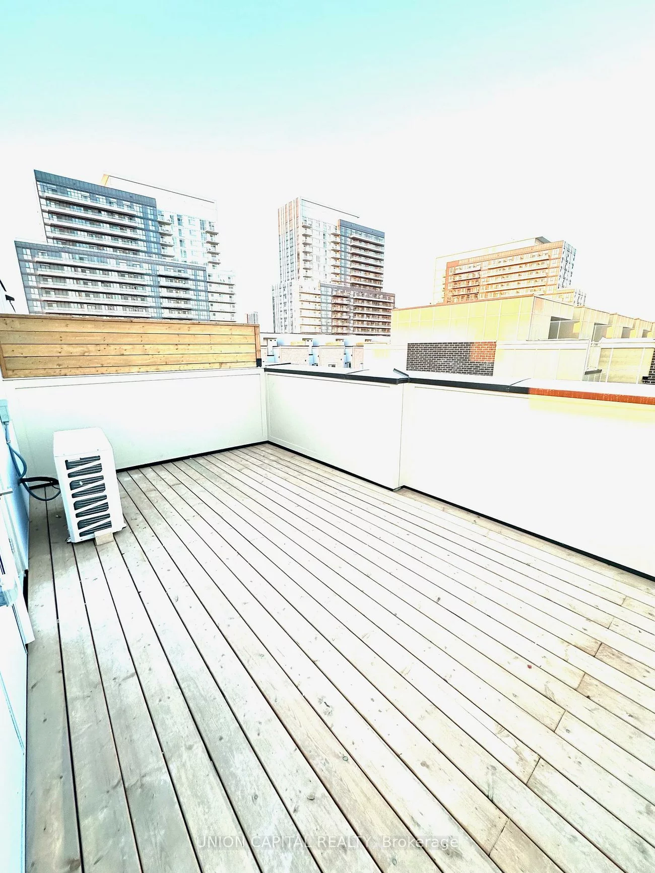 31, Mable Smith, Vaughan Corporate Centre, Vaughan