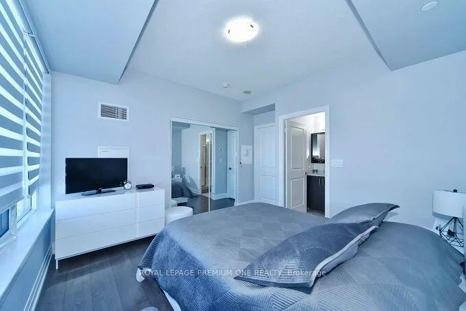 3700, Highway 7, Vaughan Corporate Centre, Vaughan