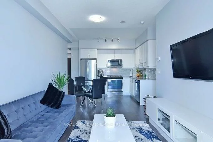 3700, Highway 7, Vaughan Corporate Centre, Vaughan