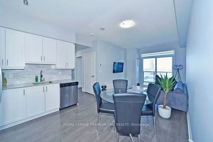 3700, Highway 7, Vaughan Corporate Centre, Vaughan