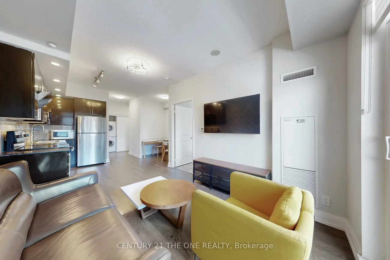 7890, Bathurst, Beverley Glen, Vaughan