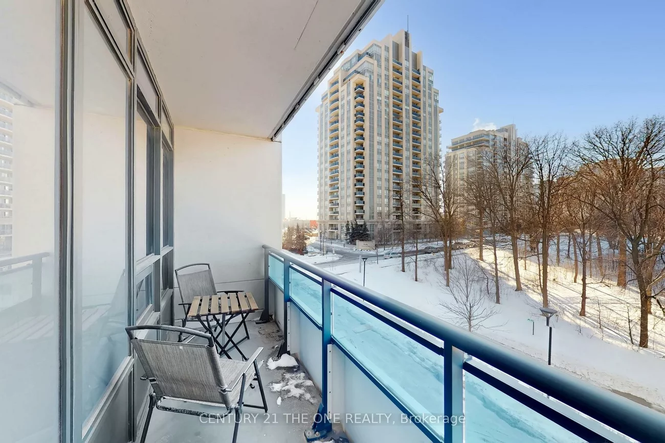 7890, Bathurst, Beverley Glen, Vaughan