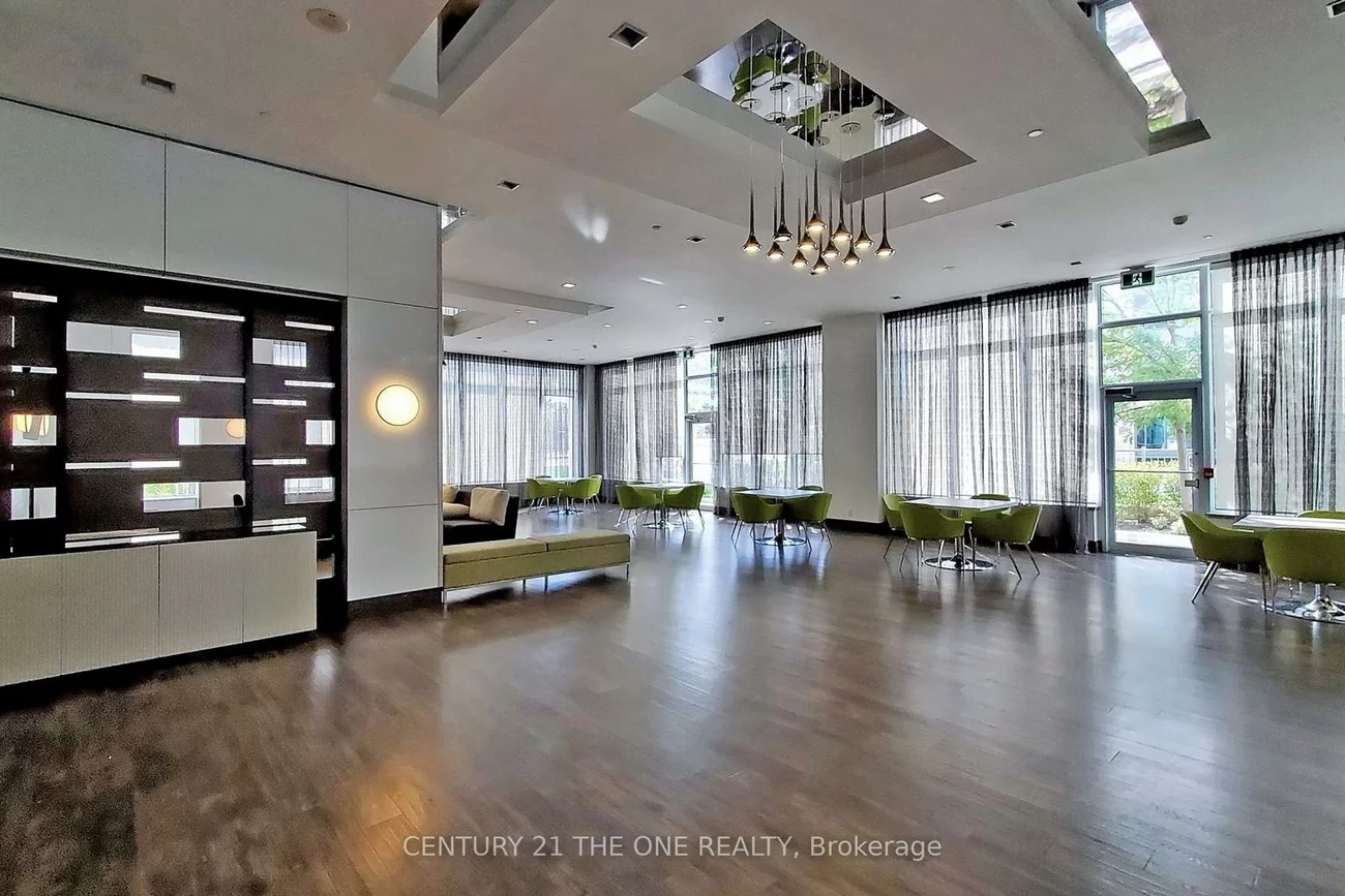 7890, Bathurst, Beverley Glen, Vaughan