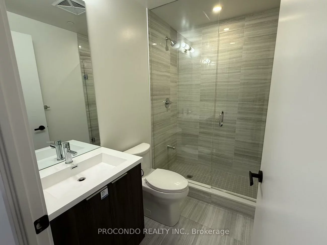 8, Interchange, Vaughan Corporate Centre, Vaughan