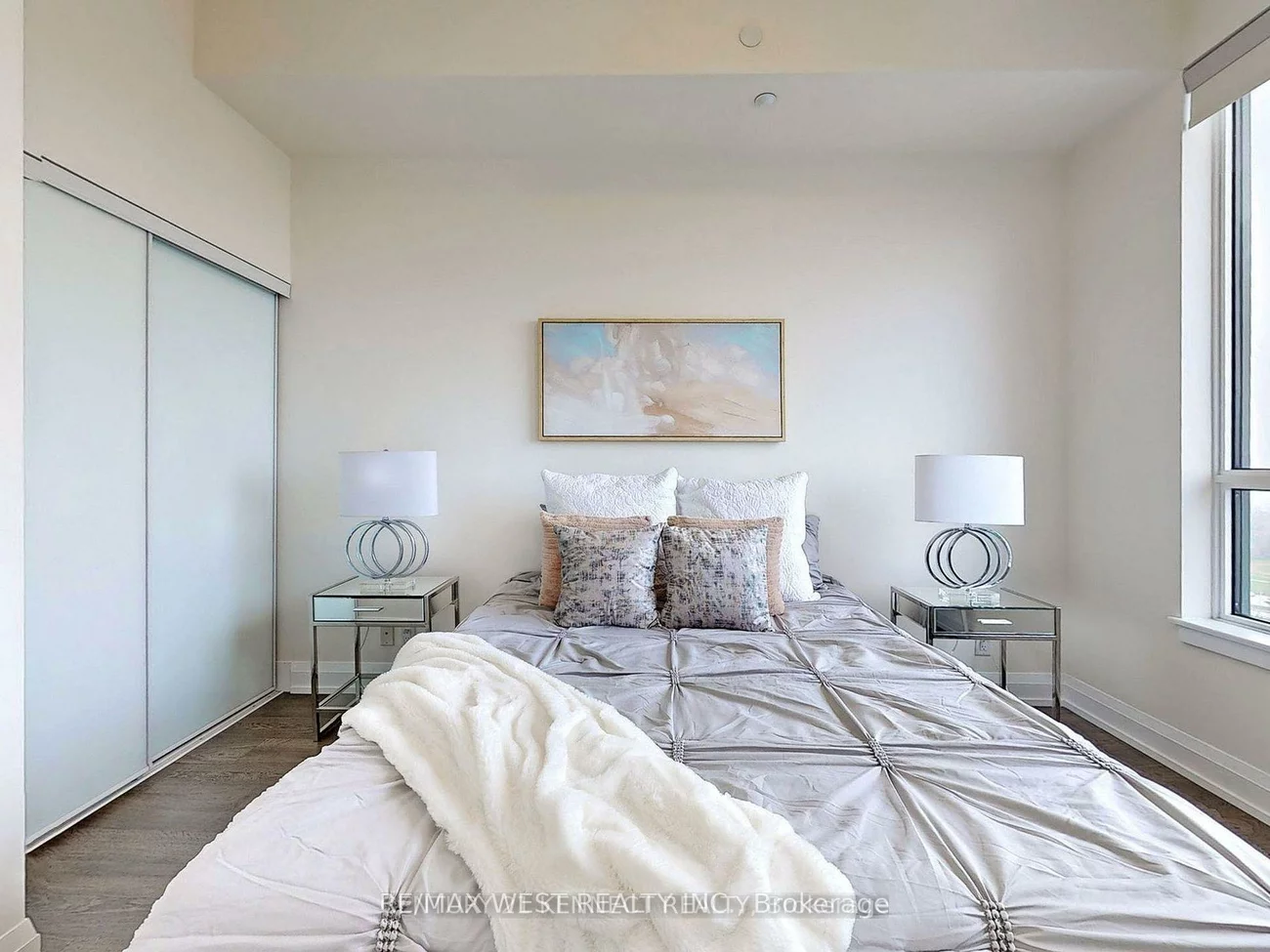 7890, Bathurst, Beverley Glen, Vaughan