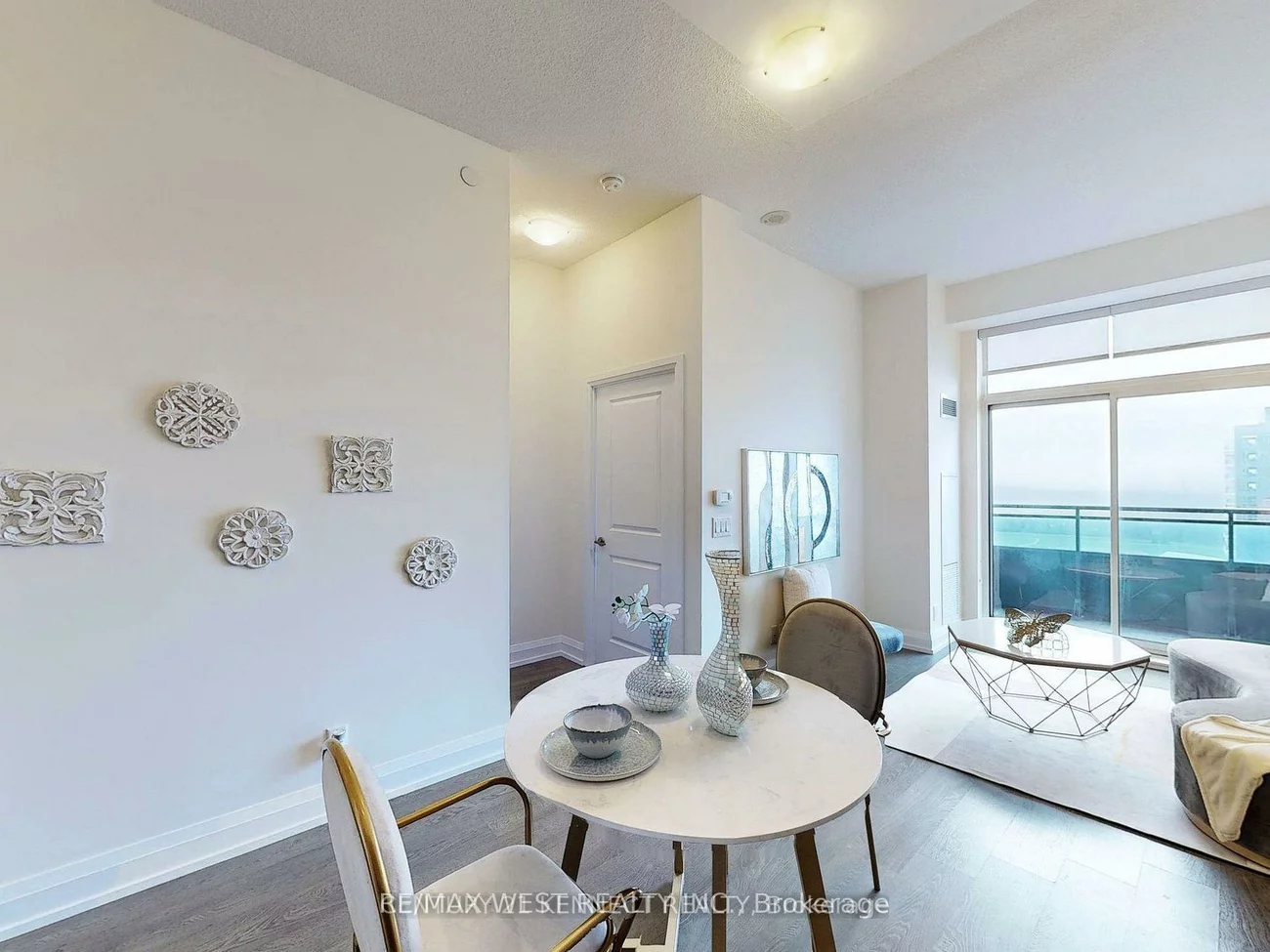 7890, Bathurst, Beverley Glen, Vaughan