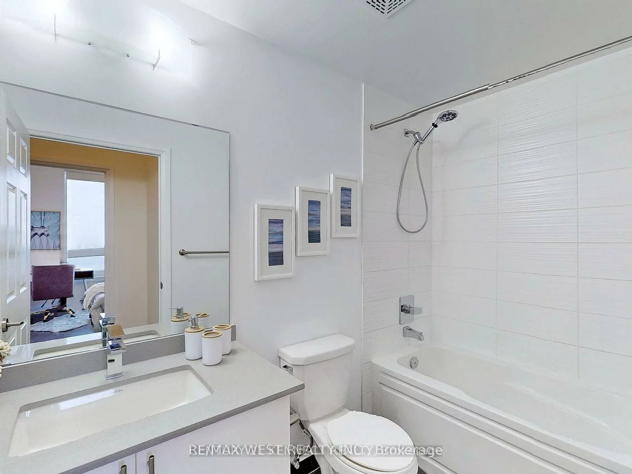 7890, Bathurst, Beverley Glen, Vaughan