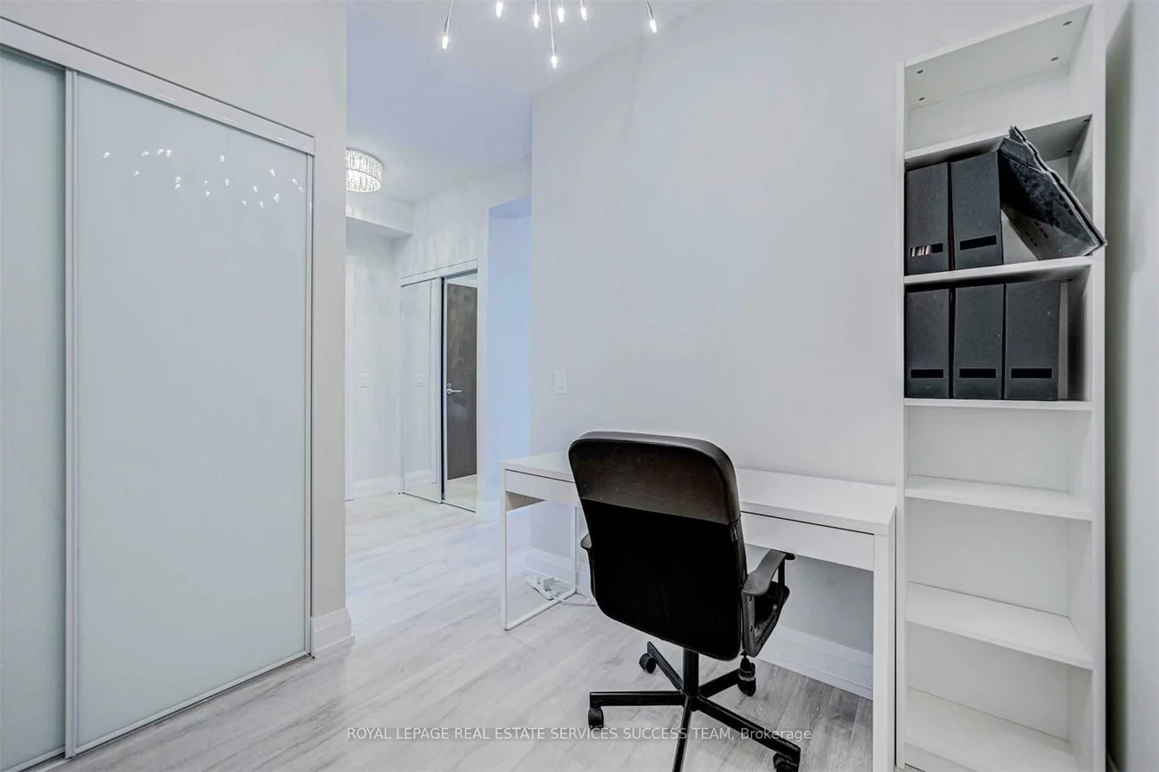 7890, Bathurst, Beverley Glen, Vaughan