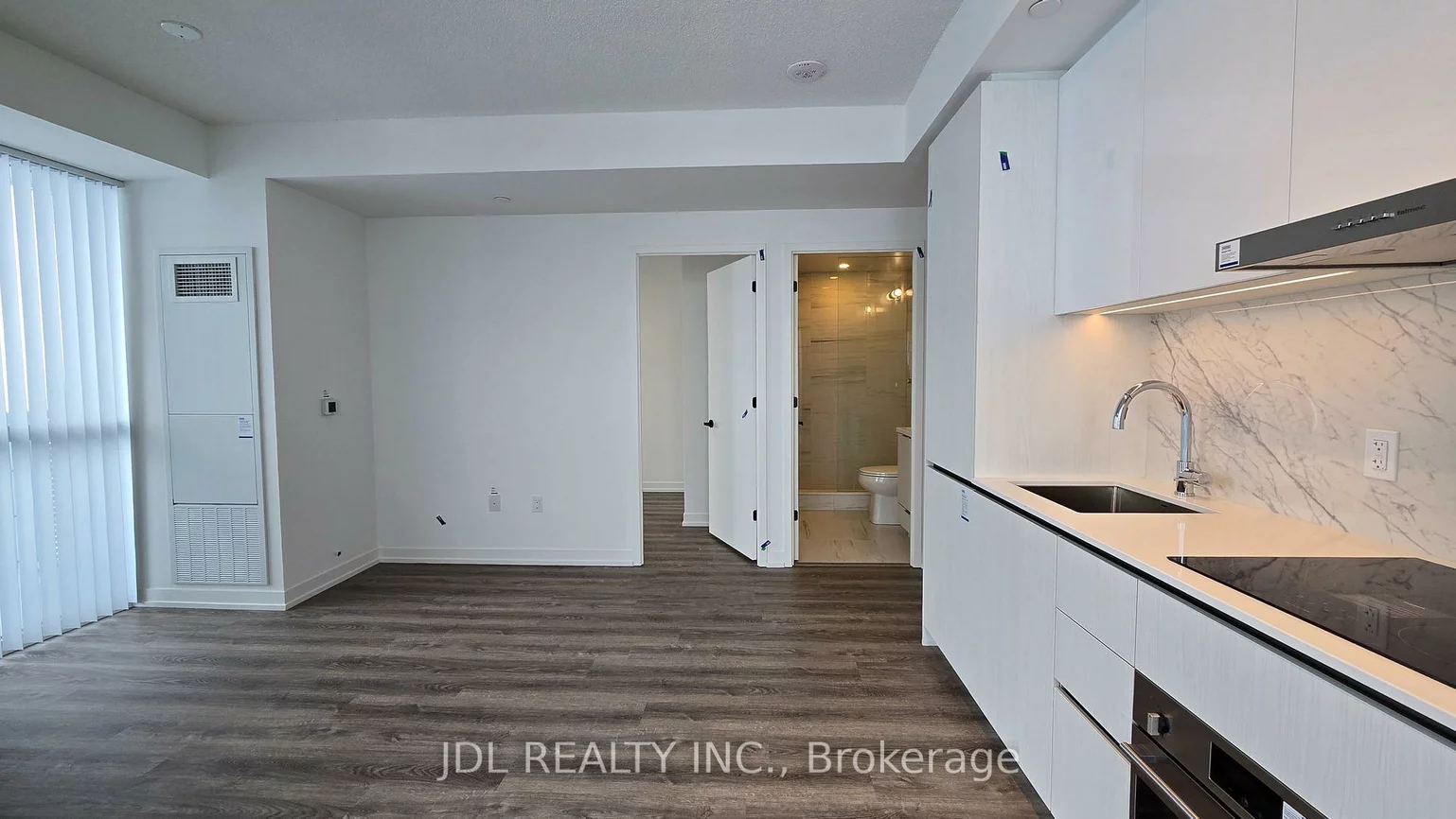 8, Interchange, Vaughan Corporate Centre, Vaughan