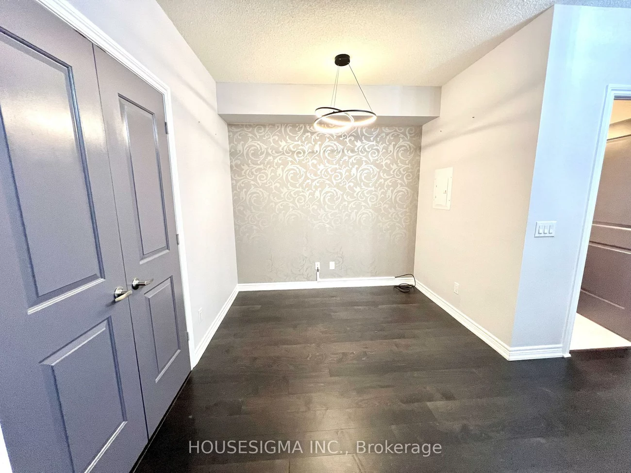 9245, Jane, Maple, Vaughan