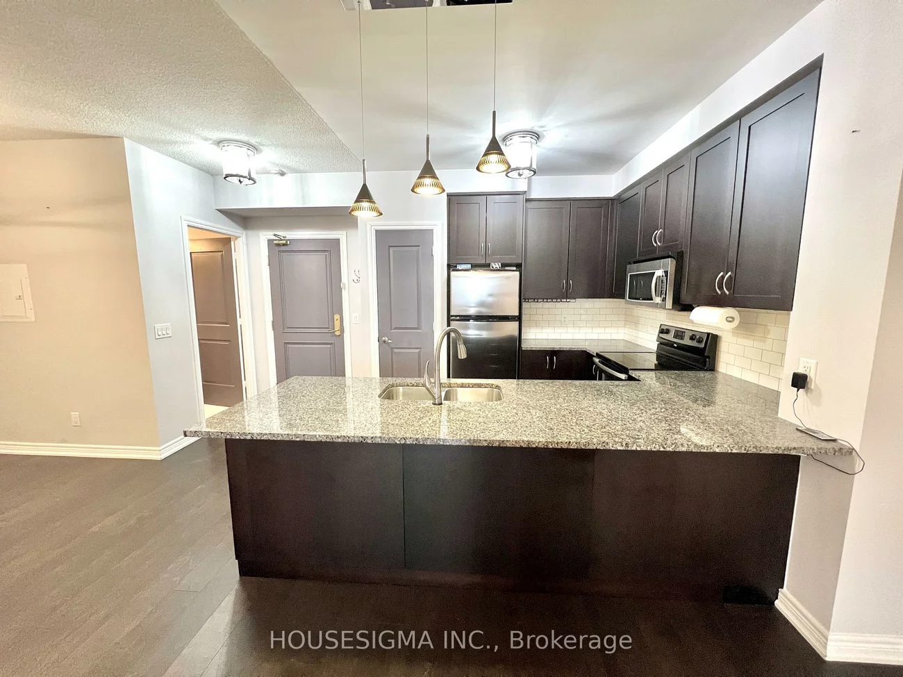 9245, Jane, Maple, Vaughan