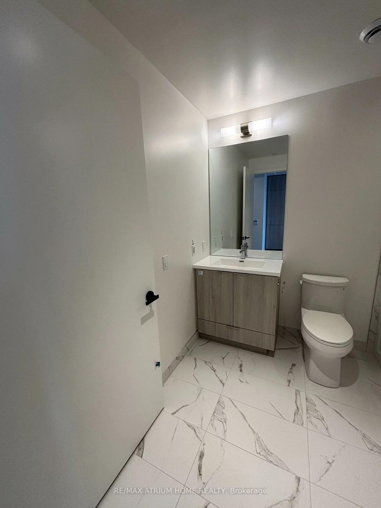 8, Interchange, Vaughan Corporate Centre, Vaughan