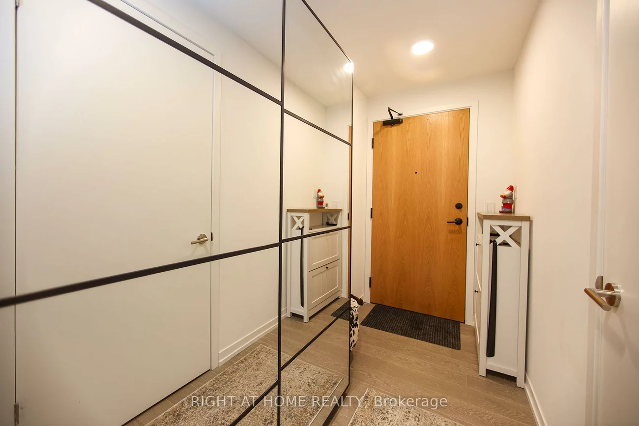 8, Beverley, Beverley Glen, Vaughan