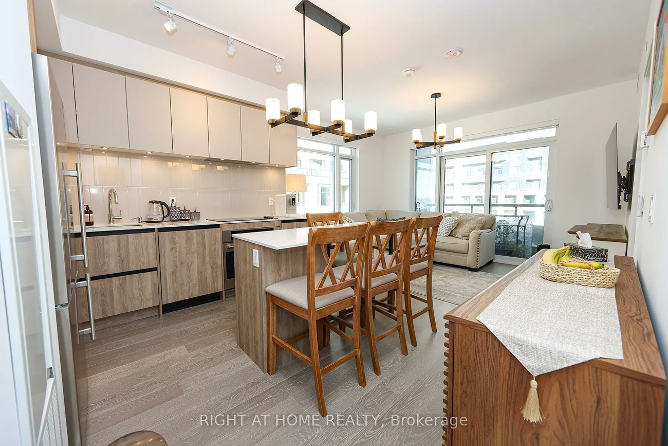 8, Beverley, Beverley Glen, Vaughan